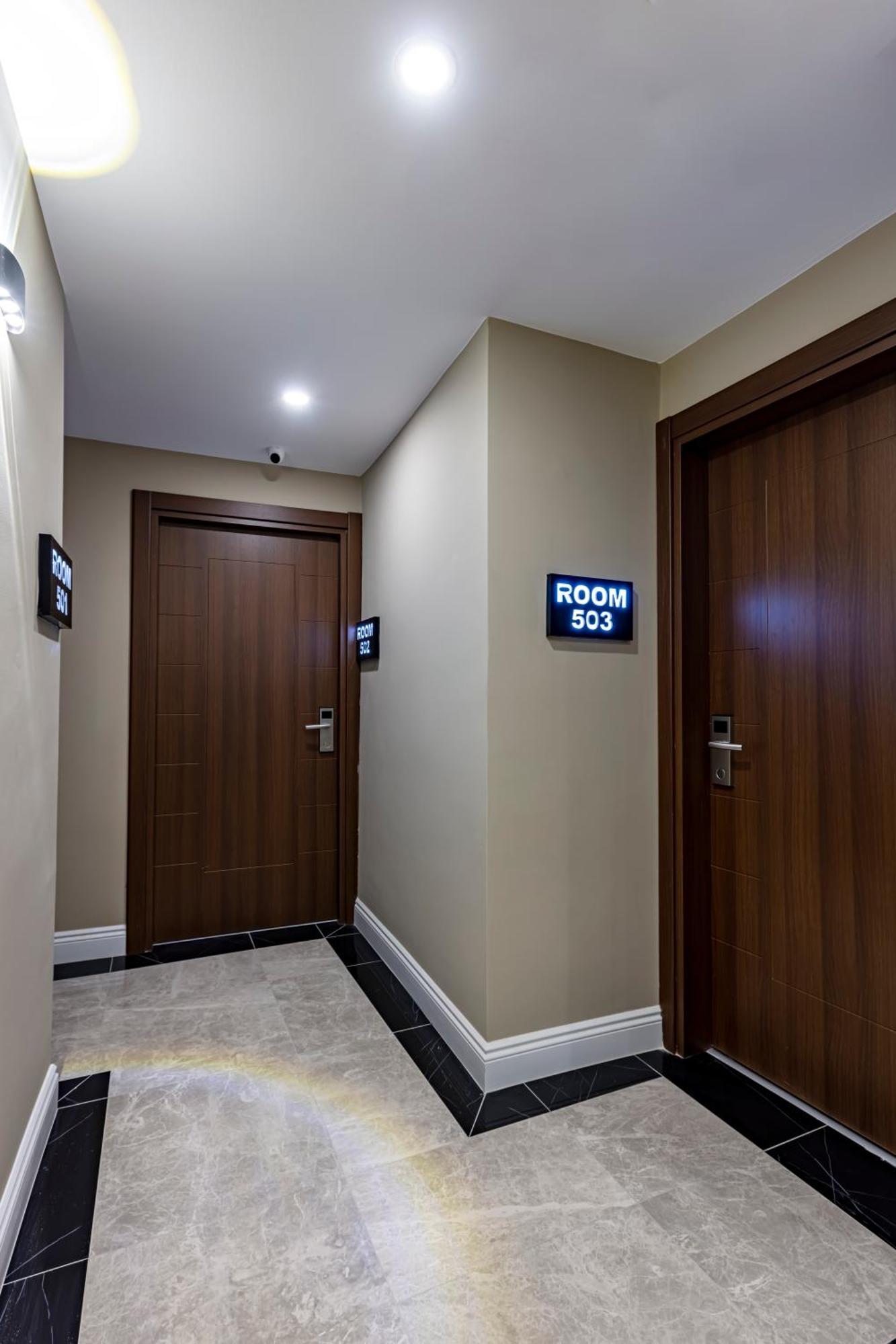 Arnavutkoy Grand Hamit By Karadayi Airport Hotel מראה חיצוני תמונה