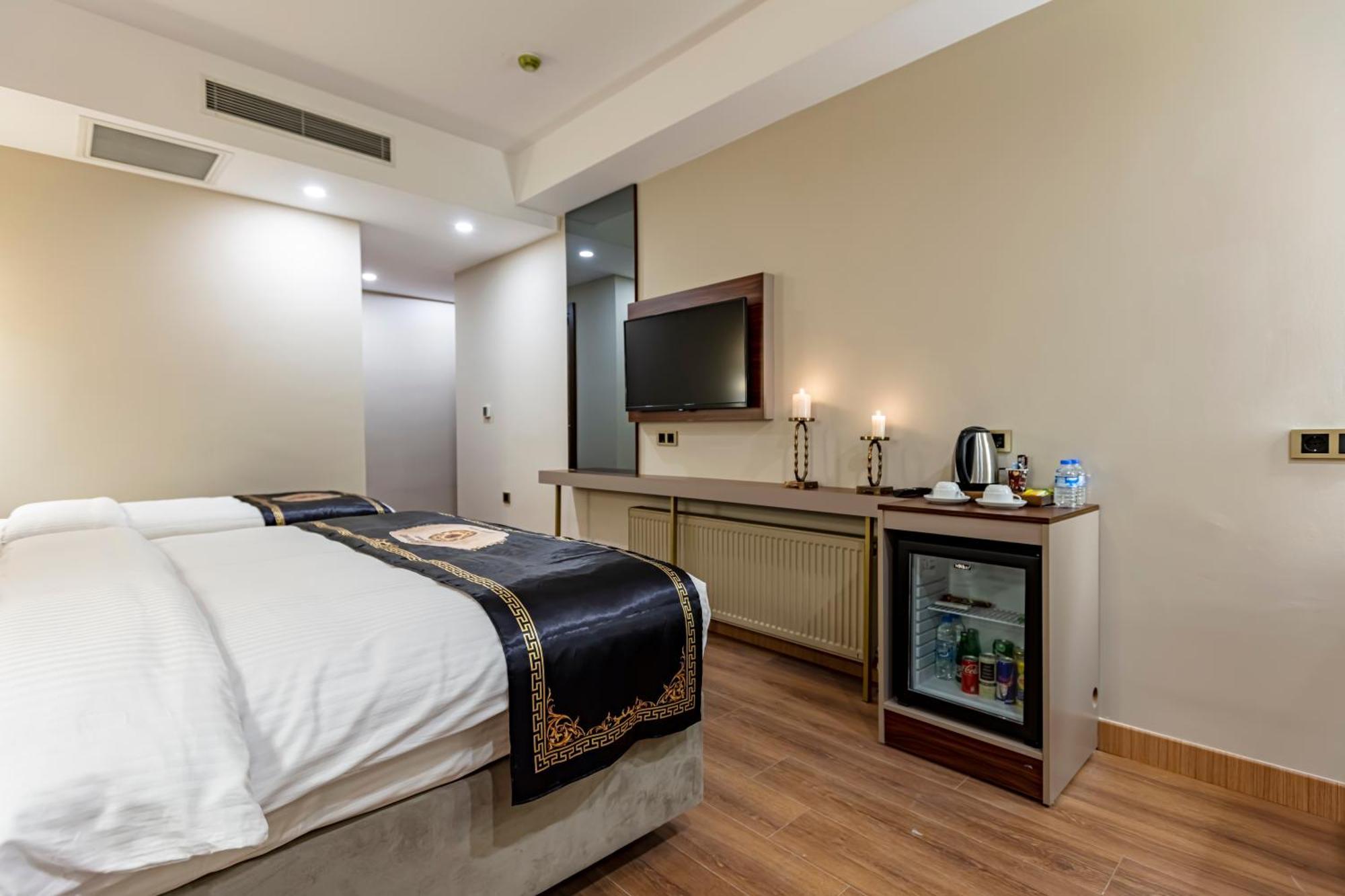 Arnavutkoy Grand Hamit By Karadayi Airport Hotel מראה חיצוני תמונה