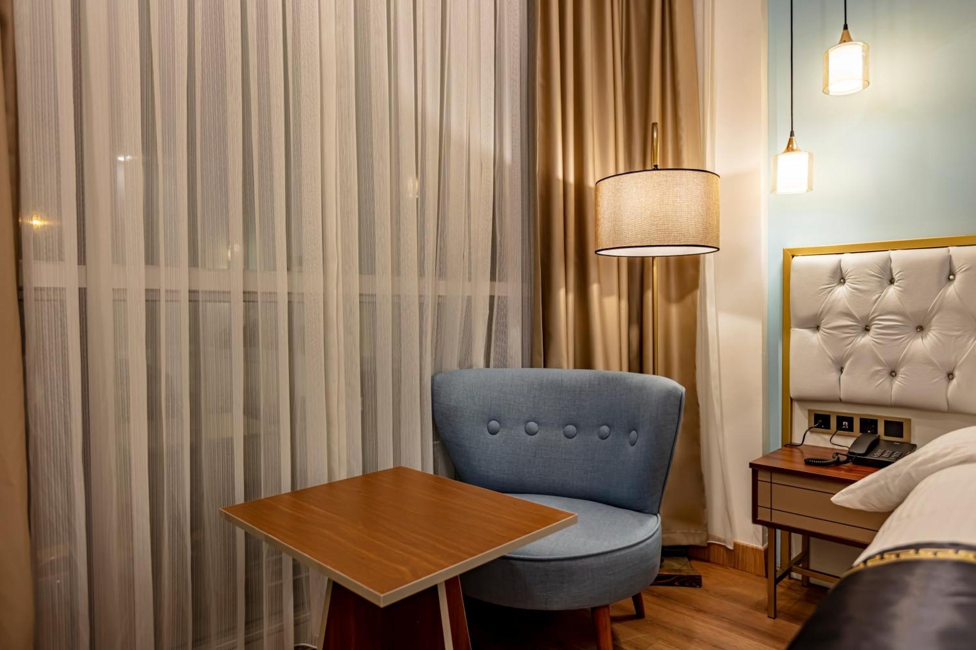 Arnavutkoy Grand Hamit By Karadayi Airport Hotel מראה חיצוני תמונה